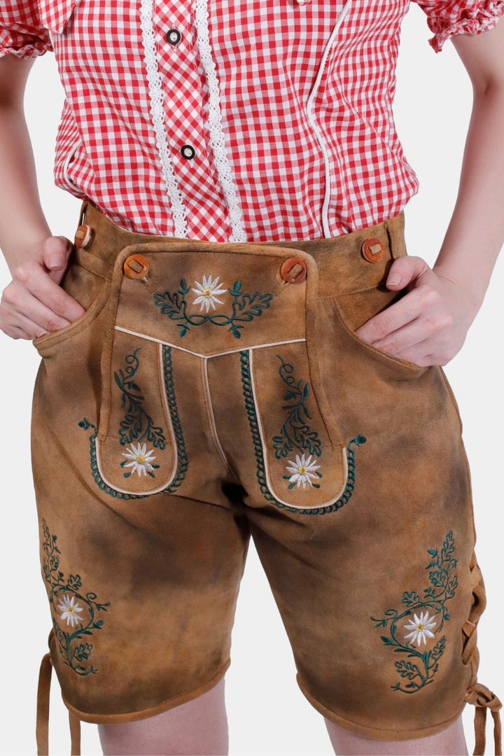 Olivia Rodrigo Lederhosen